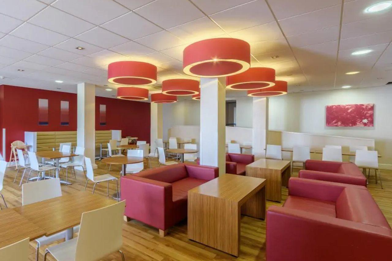 Travelodge Scarborough St Nicholas מראה חיצוני תמונה